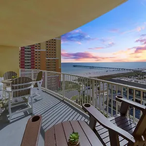 Aparthotel Calypso 3 Luxury Vacation Sleeps 8