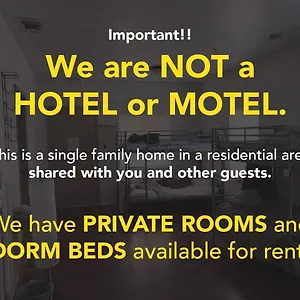 Hostel Whole Family - Wholeville, Sacramento